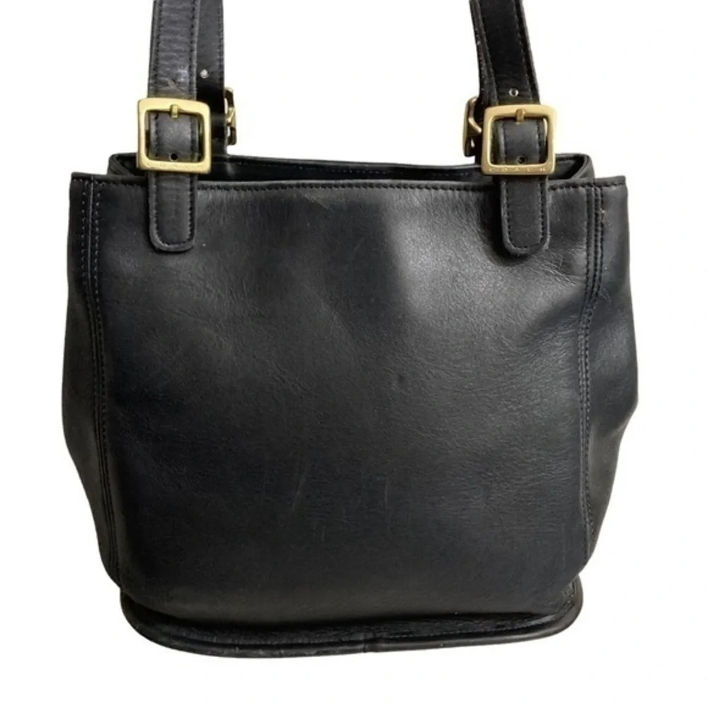 Coach black leather vintage bucket shoulder bag 6008